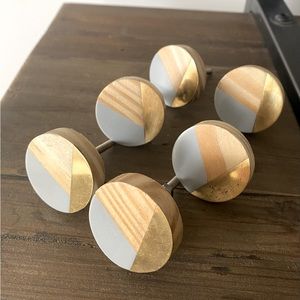 Anthropology’s mid-modern decorative drawer knobs Set of 6, all pieces together